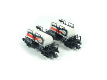 Laden Sie das Bild in den Galerie-Viewer, Fleischmann N 2 Kesselwagen ESSO DB 8400 OVP