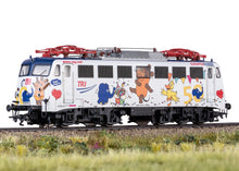 Laden Sie das Bild in den Galerie-Viewer, Märklin H0 Elektrolokomotive BR 110 Elefantenexpress TRI mfx+ digital sound 39111 neu OVP - nur Vorbestellung -