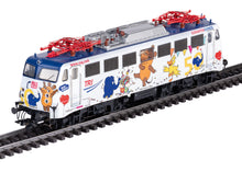 Laden Sie das Bild in den Galerie-Viewer, Märklin H0 Elektrolokomotive BR 110 Elefantenexpress TRI mfx+ digital sound 39111 neu OVP - nur Vorbestellung -