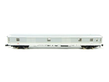 Laden Sie das Bild in den Galerie-Viewer, Märklin Z Schnellzug-Gepäckwagen Dm 902 DB 8757 OVP