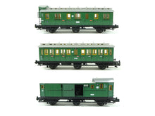 Laden Sie das Bild in den Galerie-Viewer, Arnold N Konvolut 2 Abteilwagen und 1 Gepäckwagen DRG, 3045 3046 3047