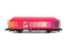 Laden Sie das Bild in den Galerie-Viewer, Märklin Z PANTONE Color of the Year 2023 Wagen 82163 OVP