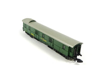 Laden Sie das Bild in den Galerie-Viewer, Märklin Z Personenwagen Gepäckwagen F4ü SBB 8749 OVP