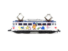 Laden Sie das Bild in den Galerie-Viewer, Märklin Z Elektrolokomotive BR 110 Elefantenexpress TRI 88417 neu OVP