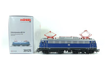 Laden Sie das Bild in den Galerie-Viewer, Märklin H0 Elektrolok BR 110 DB mfx digital sound 39125 neu OVP