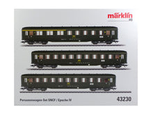 Laden Sie das Bild in den Galerie-Viewer, Märklin H0 Personenwagen Set SNCF 43230 neu OVP