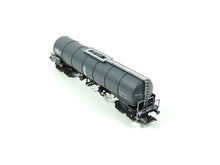 Laden Sie das Bild in den Galerie-Viewer, Güterwagen Kesselwagen Zans der On Rail, Märklin H0 47543 neu, OVP