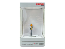 Laden Sie das Bild in den Galerie-Viewer, Signal Vorsignal Vr 0 / Vr 1 / Vr 2 mfx DCC m. stellbarer Scheibe u. Zusatzflügel, Märklin H0 70382 neu