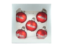 Laden Sie das Bild in den Galerie-Viewer, Märklin 5 Weihnachtskugeln klein rot 6cm Modelleisenbahn 12426 neu OVP