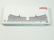 Laden Sie das Bild in den Galerie-Viewer, Weiche K-Gleis rechts 2 Stück, Märklin H0 2266 neu, OVP