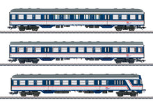 Laden Sie das Bild in den Galerie-Viewer, Märklin H0 Personenwagen-Set TRI 43826 neu OVP