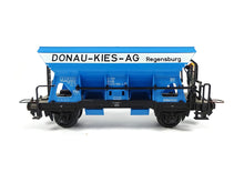 Laden Sie das Bild in den Galerie-Viewer, Trix Express Umbau H0 Selbstentladewagen Donau-Kies 3421