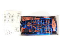 Laden Sie das Bild in den Galerie-Viewer, Kibri H0 MB SK NG Scheuerle Plattform-Tieflader Schmidbauer Kran 10406 OVP