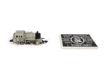 Laden Sie das Bild in den Galerie-Viewer, Märklin Z Lokomotivpackung 750 Jahre Berlin 8887 OVP - Bastler