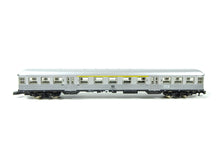 Laden Sie das Bild in den Galerie-Viewer, Märklin Z Nahverkehrswagen 1./2.Kl Silberling DB 8717 OVP
