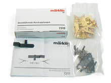 Laden Sie das Bild in den Galerie-Viewer, Märklin Set Kurzkupplungen stromführend Schnellzugwagen 10 Stück 7319 neu OVP