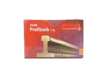 Laden Sie das Bild in den Galerie-Viewer, Piko G Prellbock mit Holzbohlen 35280 neu OVP
