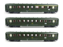 Laden Sie das Bild in den Galerie-Viewer, Märklin H0 Personenwagen Set SNCF 43230 neu OVP