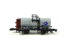 Laden Sie das Bild in den Galerie-Viewer, Märklin Z Kesselwagen Aral mit Bremserhaus DB 82304 OVP