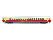 Laden Sie das Bild in den Galerie-Viewer, Roco H0 Personenwagen 1. Kl. TEE „Rembrandt“ DB aus Set 64074