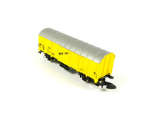 Laden Sie das Bild in den Galerie-Viewer, Märklin Z Gedeckter Güterwagen ibbis "Bananen" DB 8606