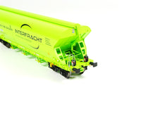 Laden Sie das Bild in den Galerie-Viewer, NME H0 Getreidewagen Tagnpps INTERFRACHT Zugschlussbel. DE 515696 AC neu