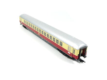 Laden Sie das Bild in den Galerie-Viewer, Roco H0 Personenwagen 1. Kl. TEE „Rembrandt“ DB aus Set 64074