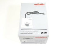 Laden Sie das Bild in den Galerie-Viewer, Trafo Transformator Sicherheitstransformer 230 Volt. 32 VA, Märklin 66471 neu