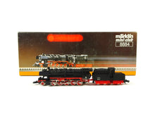 Laden Sie das Bild in den Galerie-Viewer, Märklin Z Schlepptenderlokomotive BR 050 DB 8884 OVP - Bastler