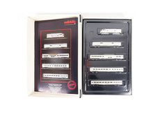 Laden Sie das Bild in den Galerie-Viewer, Märklin Z Zugpackung USA Express-Zug California Zephyr 8189 OVP- Bastler!