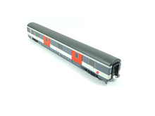 Laden Sie das Bild in den Galerie-Viewer, ACME H0 Gepäckwagen Dmsz ÖBB 52504 neu OVP