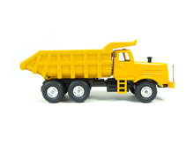 Laden Sie das Bild in den Galerie-Viewer, Märklin Insider Kaelble Muldenkipper LKW ca 1:45 18016 neu OVP