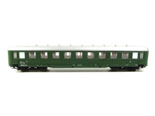 Laden Sie das Bild in den Galerie-Viewer, Liliput H0 Personenwagen Schürzenwagen 2. Kl ÖBB 383325 OVP