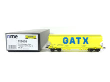 Laden Sie das Bild in den Galerie-Viewer, NME H0 Getreidewagen Tagnpps 95m³ GATX neongrün 525609 DC neu OVP