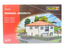 Laden Sie das Bild in den Galerie-Viewer, Faller H0 Bausatz Weber Haus Modern Life 130648 neu OVP