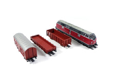 Laden Sie das Bild in den Galerie-Viewer, Roco H0 z21 start Digitalset Diesellokomotive BR 221 mit Güterzug DB 5110008 neu OVP