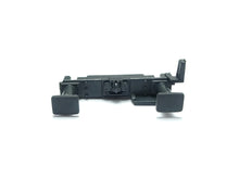 Laden Sie das Bild in den Galerie-Viewer, Märklin H0 Ersatzteil E Lok BR 120 Pufferbohle Puffer E227200 neu