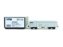 Laden Sie das Bild in den Galerie-Viewer, NME H0 Kastenwagen Offener Güterwagen Eamnos GATX hellgrau, 541605 neu OVP