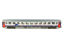 Laden Sie das Bild in den Galerie-Viewer, Roco H0 Personenwagen EC-Wagen Farbgebung "Memling" SNCB 44351 OVP