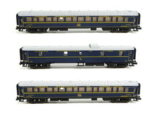 Laden Sie das Bild in den Galerie-Viewer, Arnold N 3er Set Personenwagen CIWL 'Castellano Express' RENFE HN4460 OVP