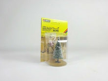 Laden Sie das Bild in den Galerie-Viewer, Noch H0 11912, Christbaum beleuchtet, ca 8 cm, neu, OVP