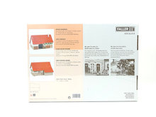 Laden Sie das Bild in den Galerie-Viewer, Bausatz Modellbau Großes Bauernhaus, Faller H0 191744, neu