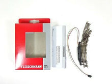 Laden Sie das Bild in den Galerie-Viewer, Weiche Bogenweiche elektrisch rechts, Fleischmann N 22275 neu, OVP