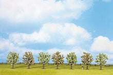 Laden Sie das Bild in den Galerie-Viewer, Modellbahn Zubehör Obstbäume, blühend, Spur H0/TT/N/Z, Noch 25092 neu, OVP