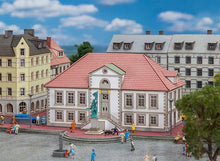 Laden Sie das Bild in den Galerie-Viewer, Faller Z 282774, Rathaus Quakenbrück, neu, OVP