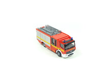 Laden Sie das Bild in den Galerie-Viewer, Herpa H0 95327, Feuerwehr MB Atego Z-Cab, neu, OVP