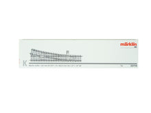 Laden Sie das Bild in den Galerie-Viewer, K Gleis Weiche rechts, 225mm, Märklin H0 22716 neu, OVP