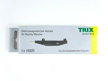 Laden Sie das Bild in den Galerie-Viewer, Minitrix ( Trix ) N 14935, Elektrischer Weichenantrieb rechts, neu, OVP