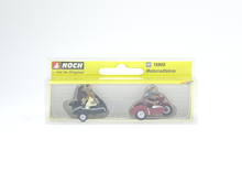 Laden Sie das Bild in den Galerie-Viewer, Modellbahn Modellbau Motorradfahrer 2 Stück, Noch H0 15905 neu, OVP