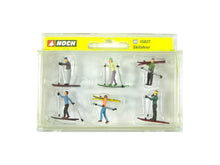 Laden Sie das Bild in den Galerie-Viewer, Modellbahn Modellbau Skifahrer, Noch H0 15827 neu, OVP